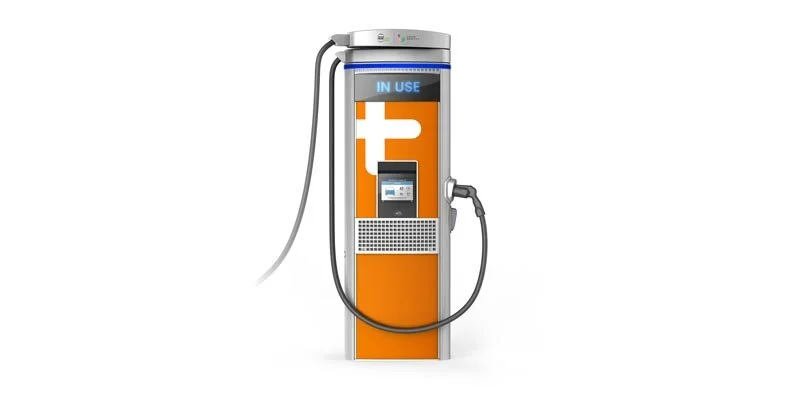CPE250 Fast EV Charging Station Precise ParkLink Parking
